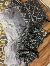 Load image into Gallery viewer, “Assuit Treat” 6mm 3 yard hand-painted silk bellydance veil