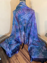 Load image into Gallery viewer, “Magic Waters” 5mm 3 yard silk bellydance veil